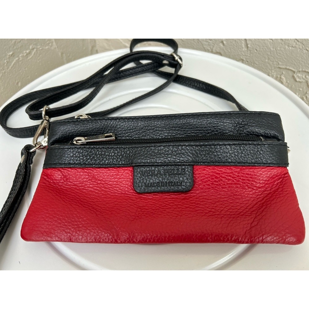 Women Black/Red Vera Bella Made In Italy Wristlet or Shoulder Leather Bag